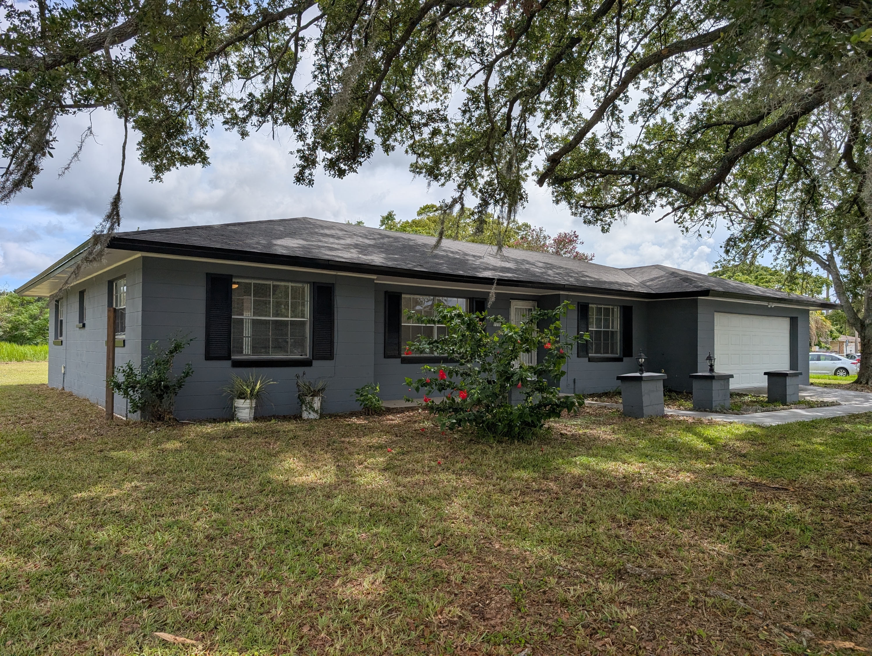 1101 Lodge Circle